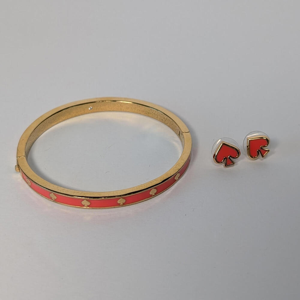 Kate Spade Bundle - Peach & Gold Spot the Spade Bangle Braclete & Earring Set
